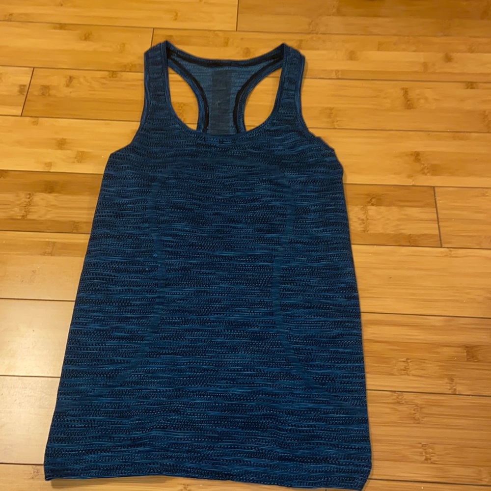lululemon swiftly tank size 4